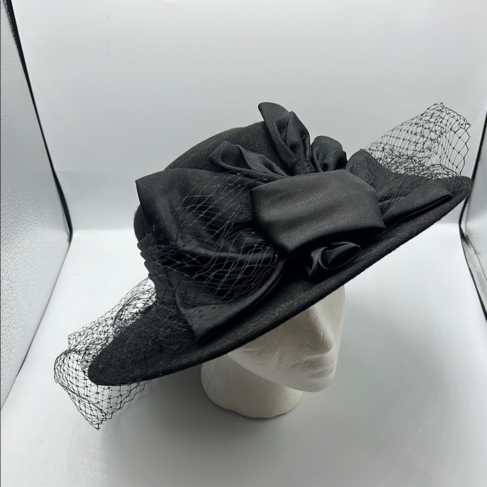 Georgi Black Church/Kentucky Derby Hat with LACE Bow